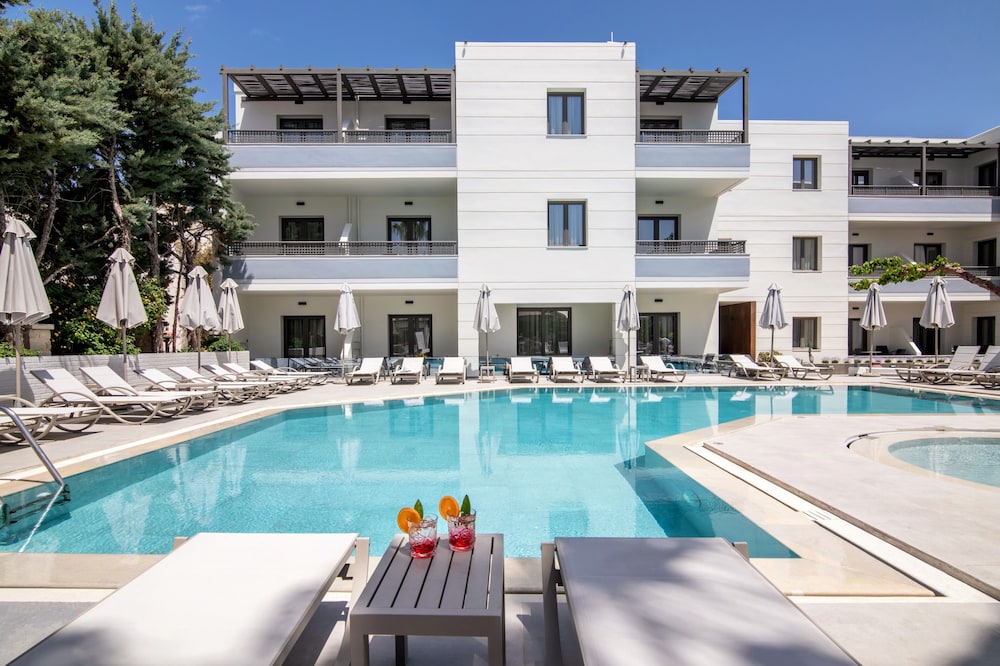 Summer Dream Hotel Apartments 6/50