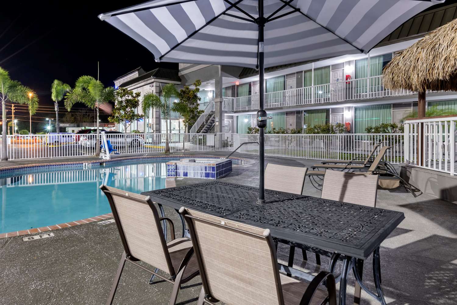 Rodeway Inn New Port Richey 25/33