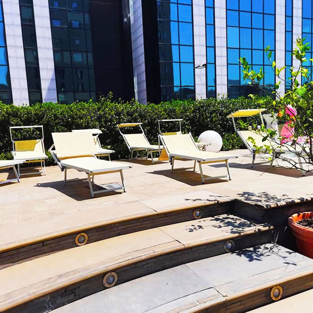 iH Hotels Milano Lorenteggio 58/61
