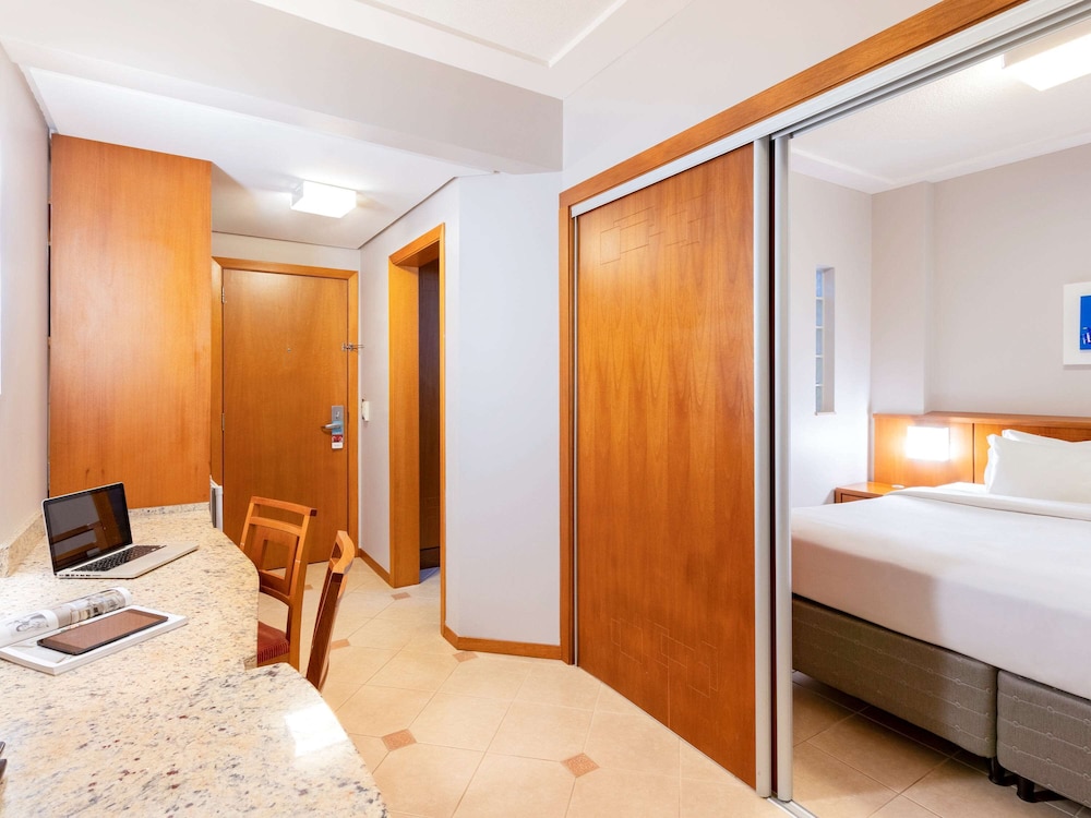 Mercure Florianopolis Convention Hotel 14/74