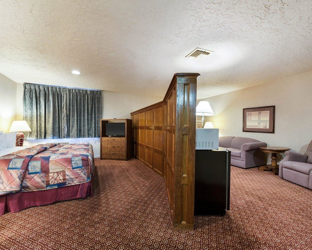 Rodeway Inn Jasper 19/50
