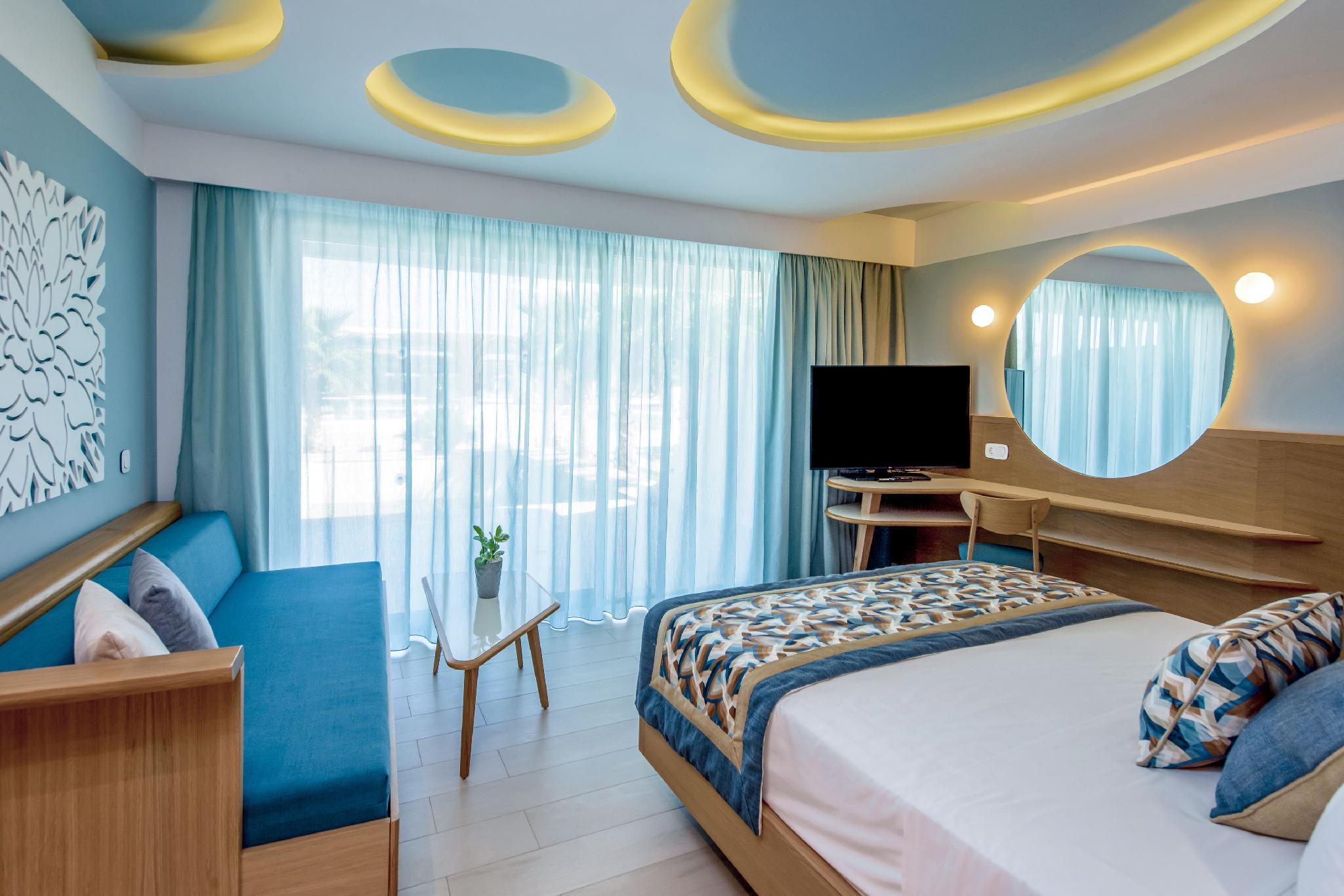 Deluxe, Double Bed, Pool or Sea View, Private Pool