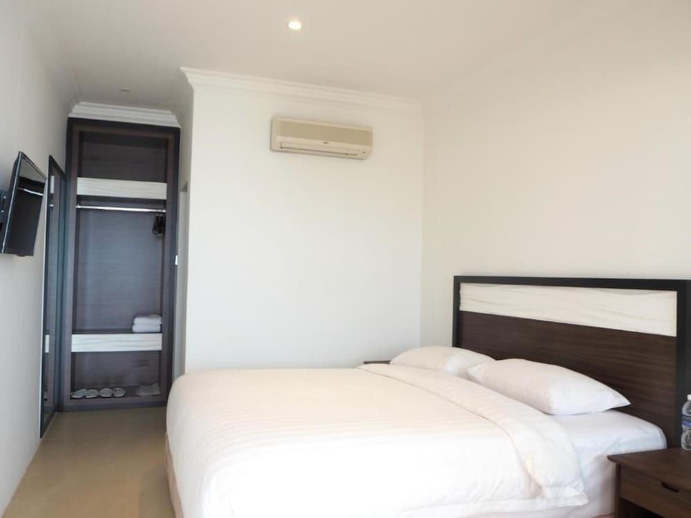 KTM Resort 13/50
