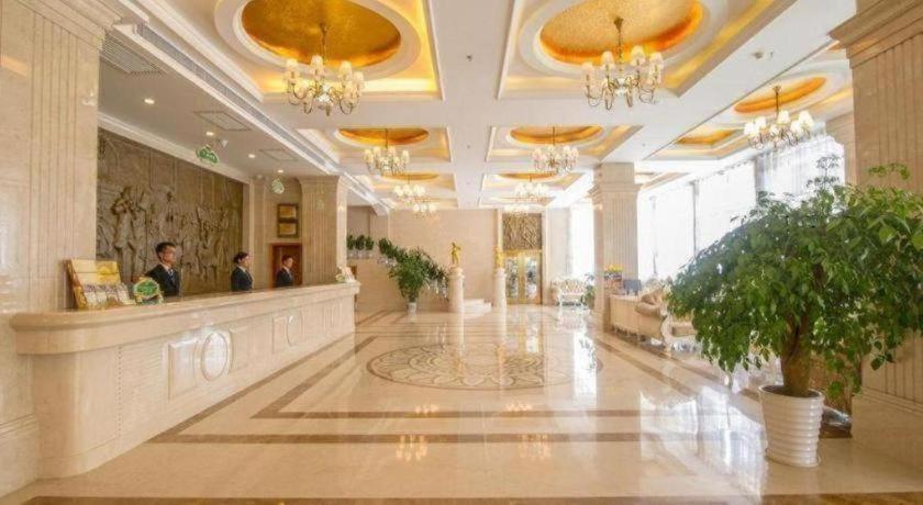 Vienna Hotel (Yangshuo Yinxiang) 15/56