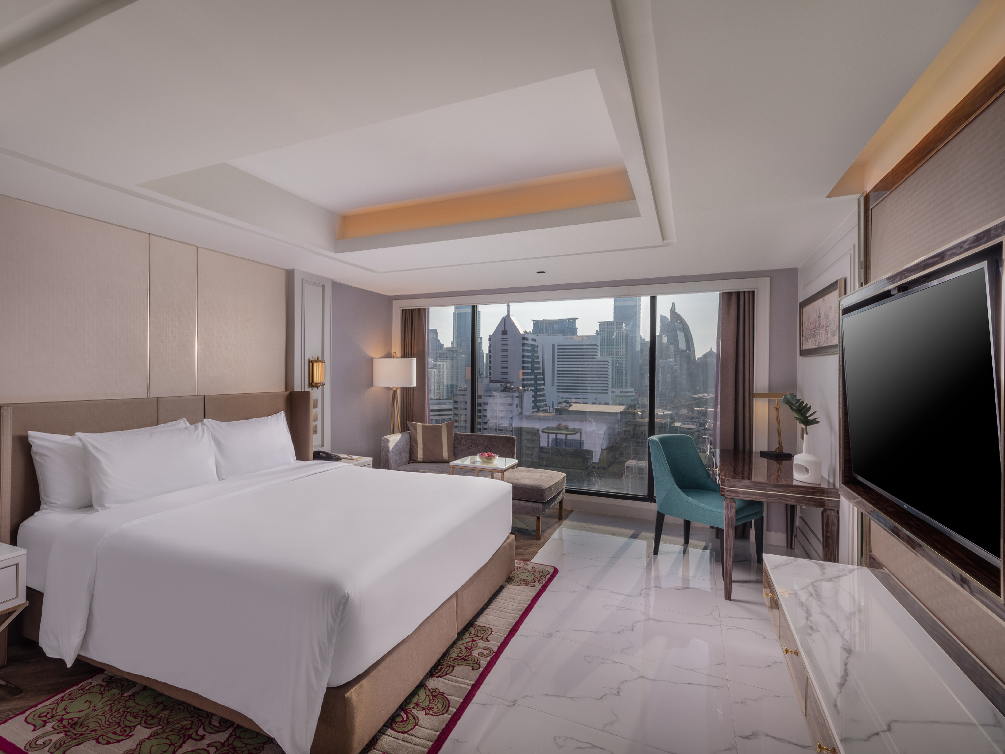 PREMIER ROOM