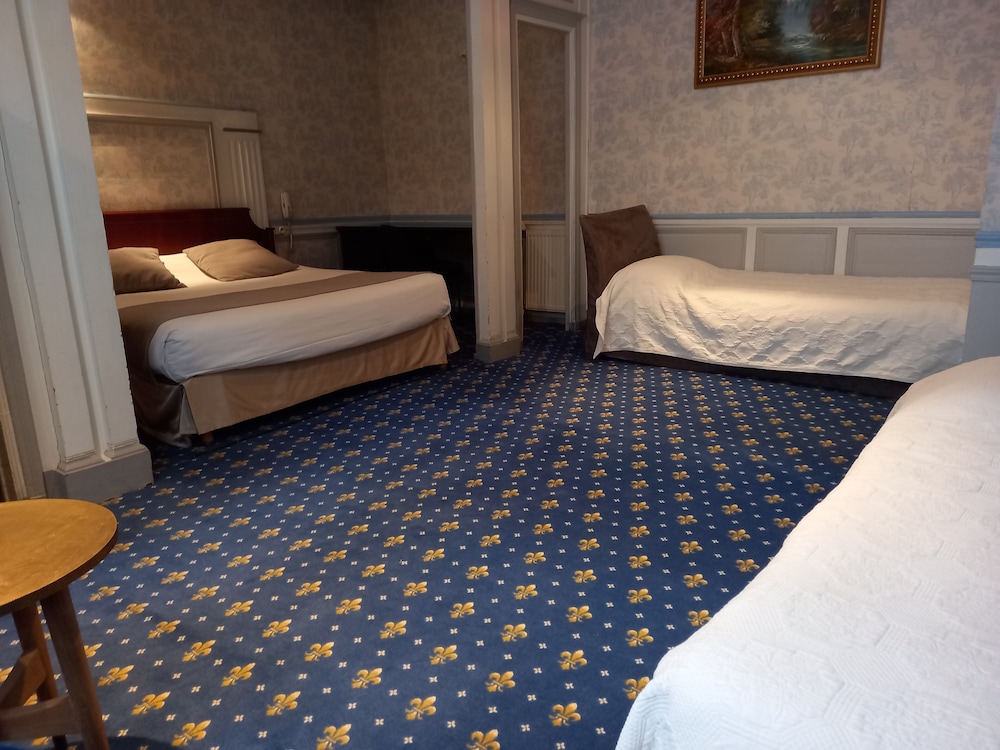 Brit Hotel Les Comtes de Champagne Centre Historique 23/50