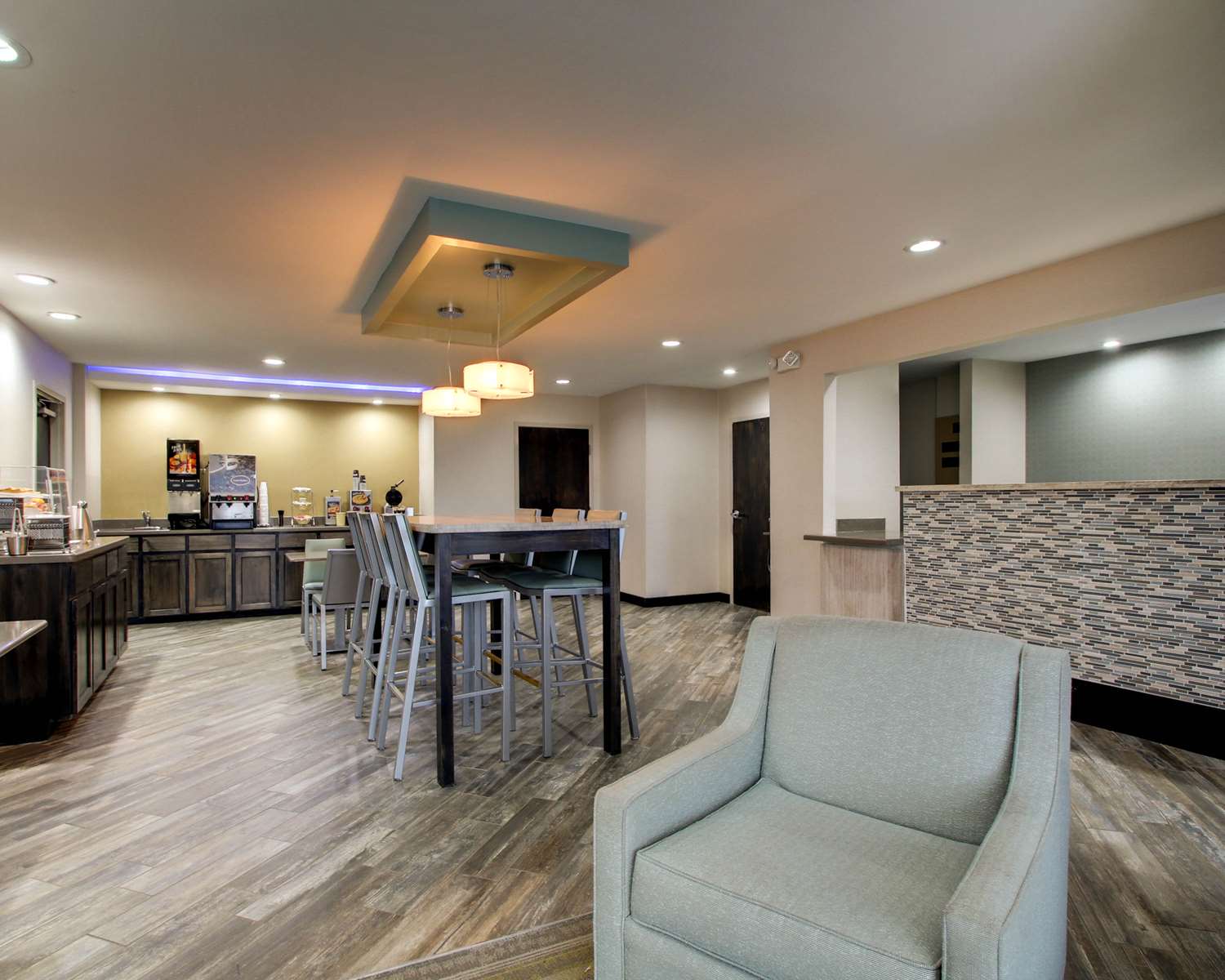 Studio6 Suites Richland, MS / Jackson 9/27