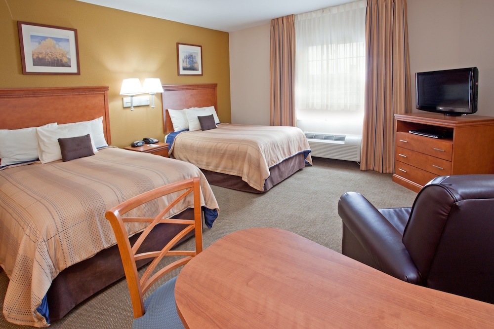 CANDLEWOOD SUITES LEAGUE CITY 12/39