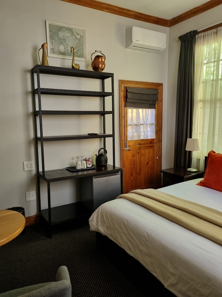 غرفة ديلوكس بسرير كينج، Ashanti Guest House Gardens Hostel 4/10