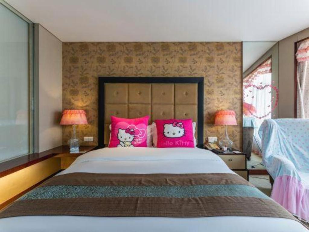 Xinhua Jianguo Hotel 14/48