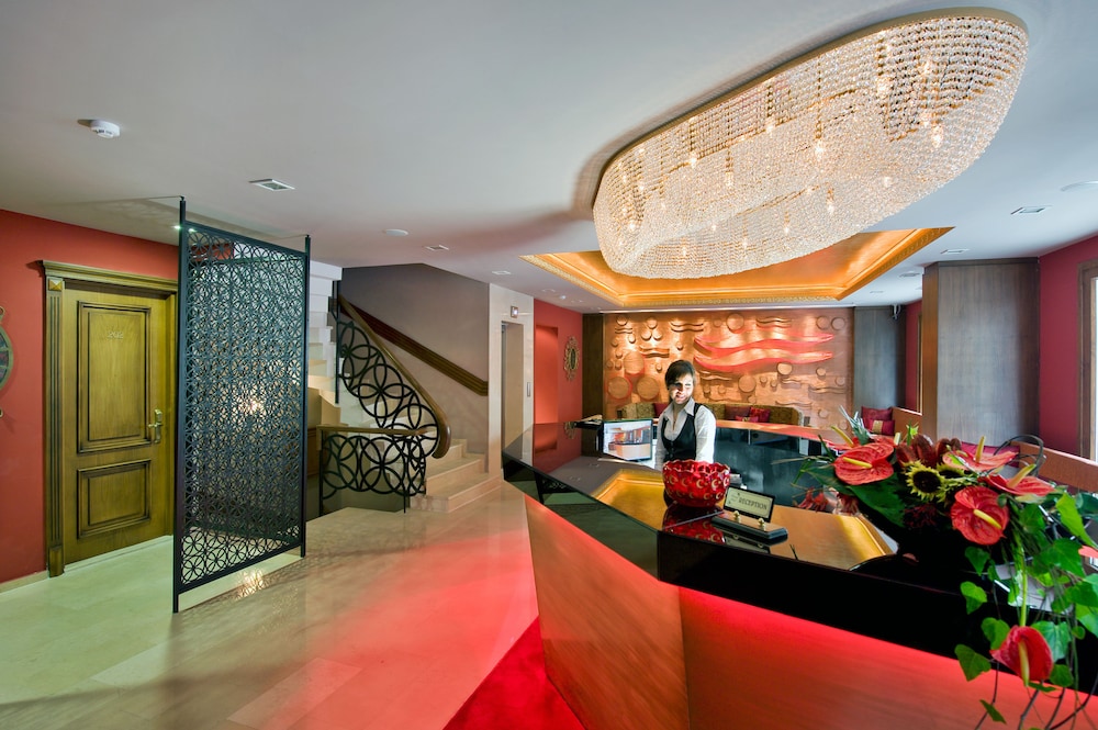 FERMAN HOTEL 8/72