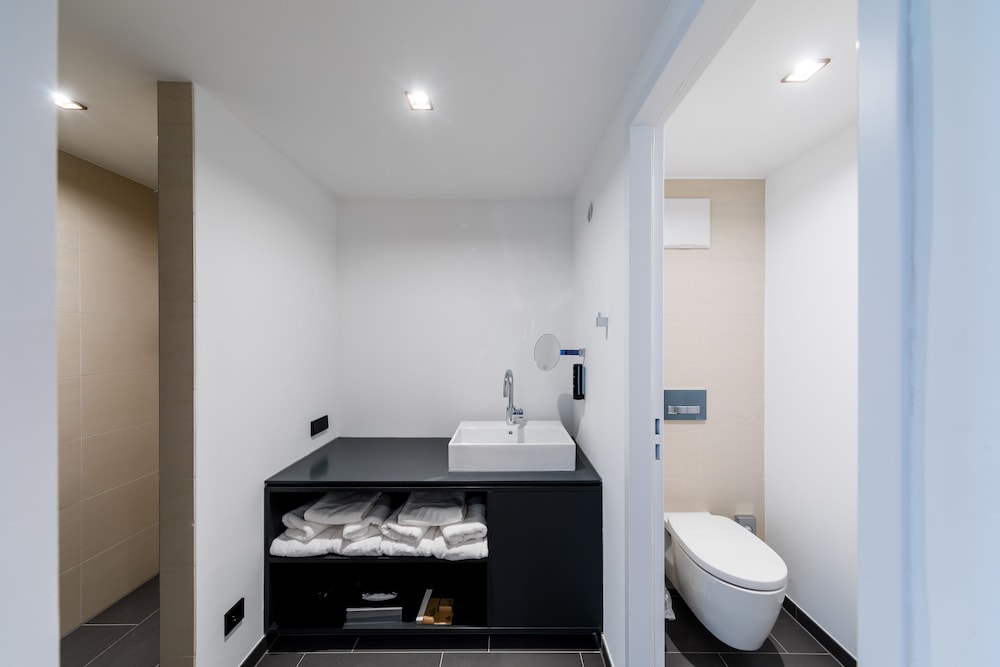 MK Hotel Russelsheim 50/50