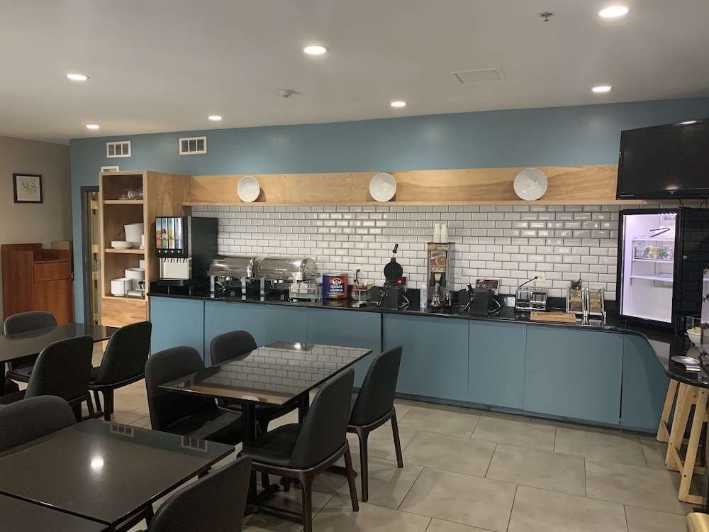 Country Inn & Suites By Radisson Chicago O'hare South Il 26/36