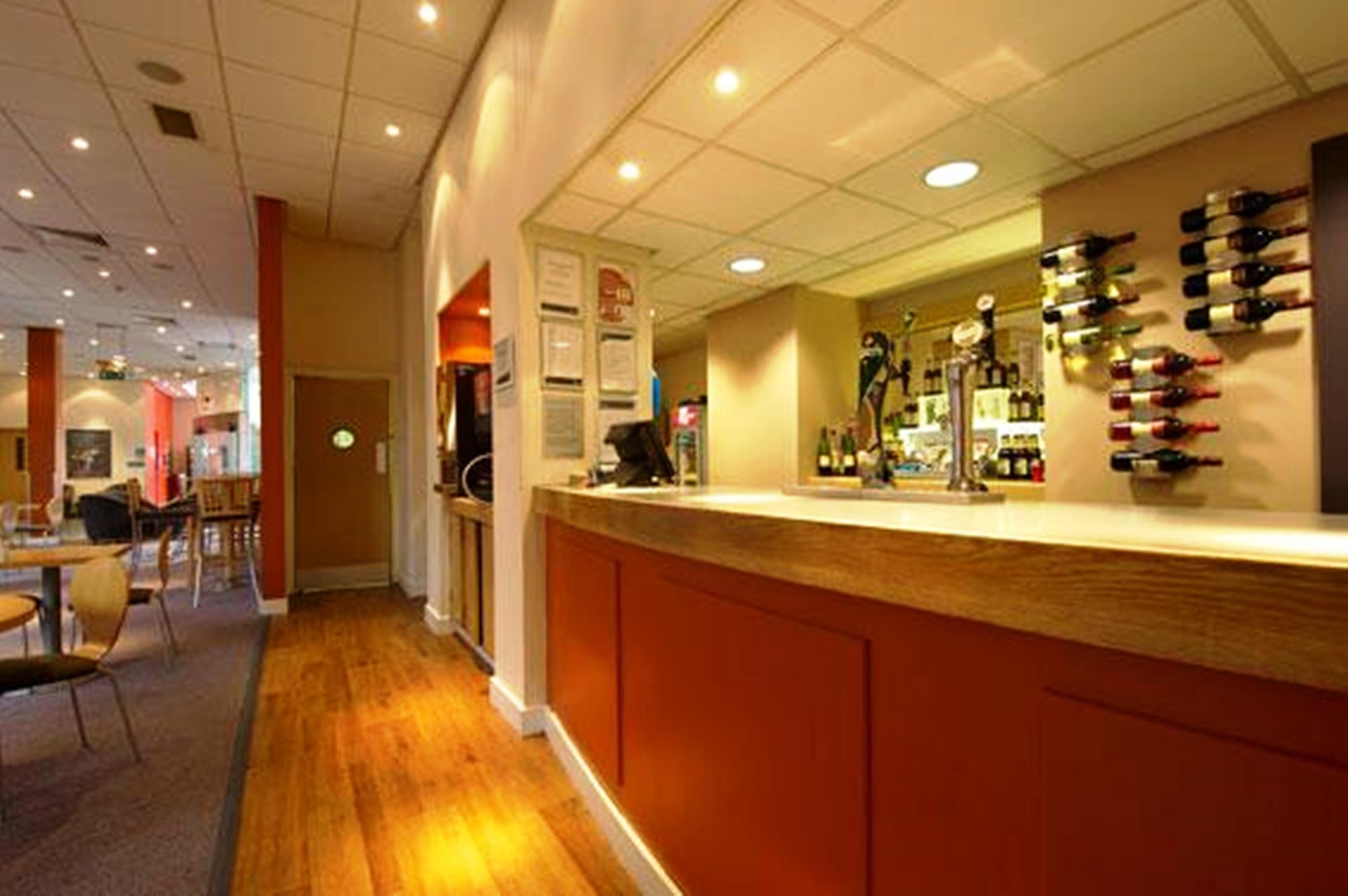 Travelodge Leeds Central Vicar Lane 3/30