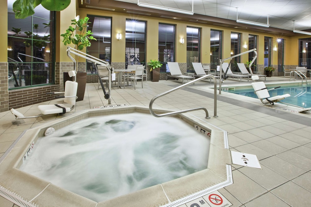 Embassy Suites Columbus - Airport in COLUMBUS - OH