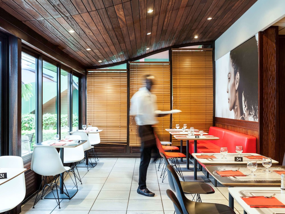 ibis Douala 59/65