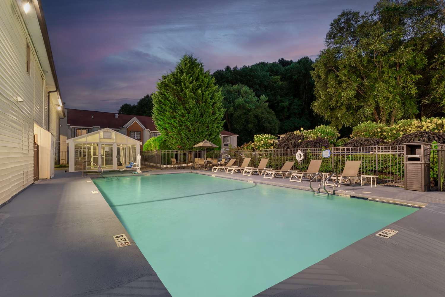 Best Western Mountainbrook Inn 20/35