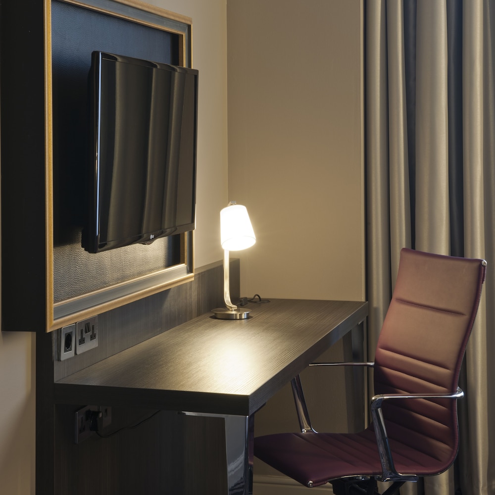 Doubletree By Hilton Edinburgh City Centre 42/64