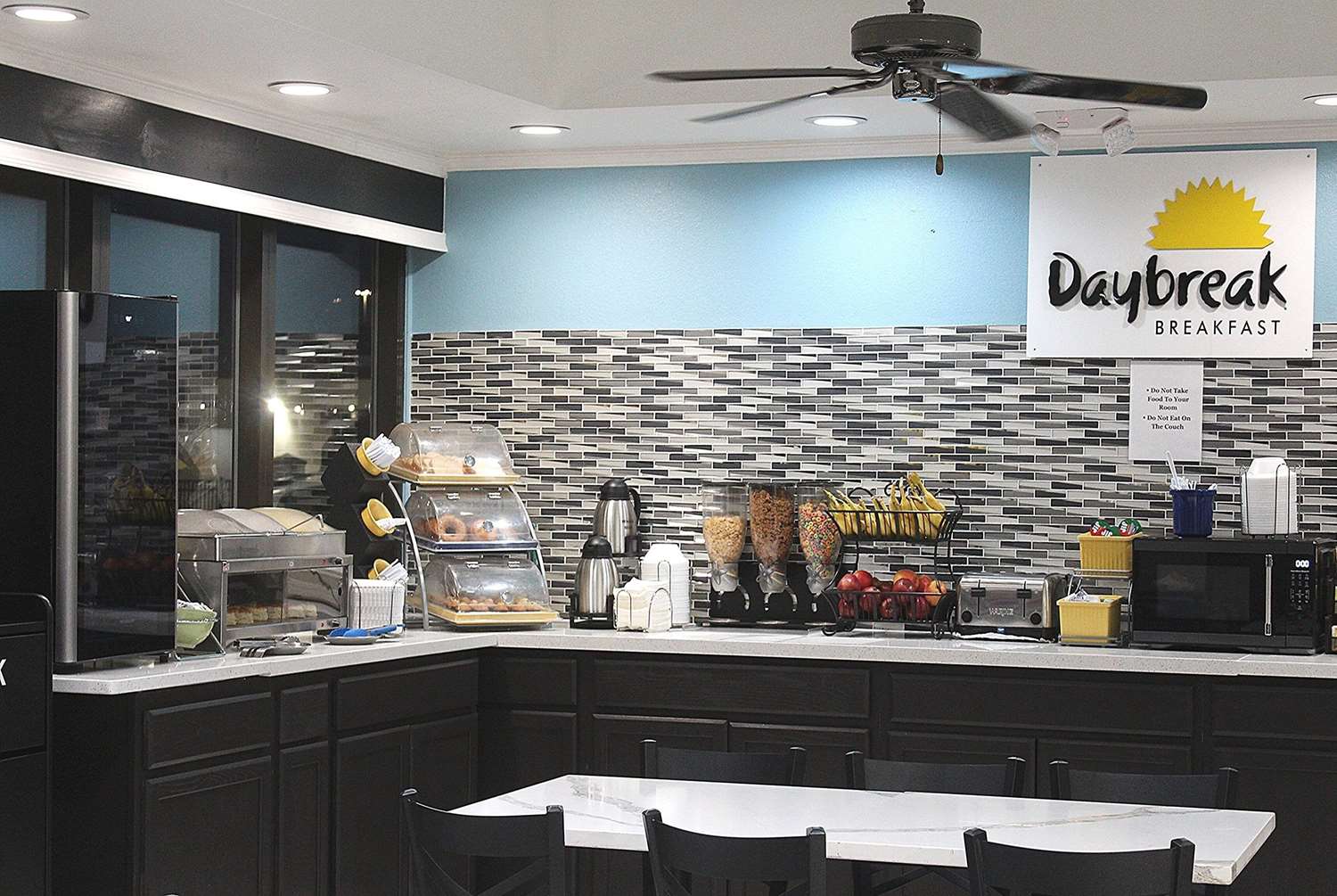 Days Inn By Wyndham Marianna 34/34