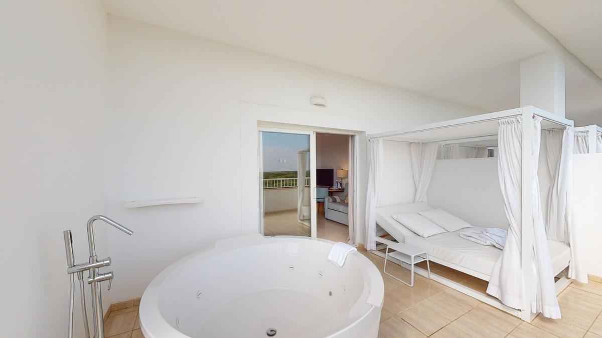 Superior, Double Bed, Sea View, Balcony or Terrace