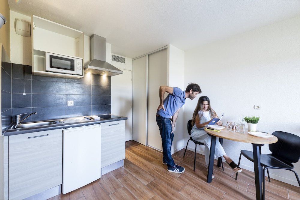 Garden City Aix En Provence Puyricard 33/61