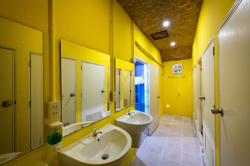 myPatong Social Hostel 45/50