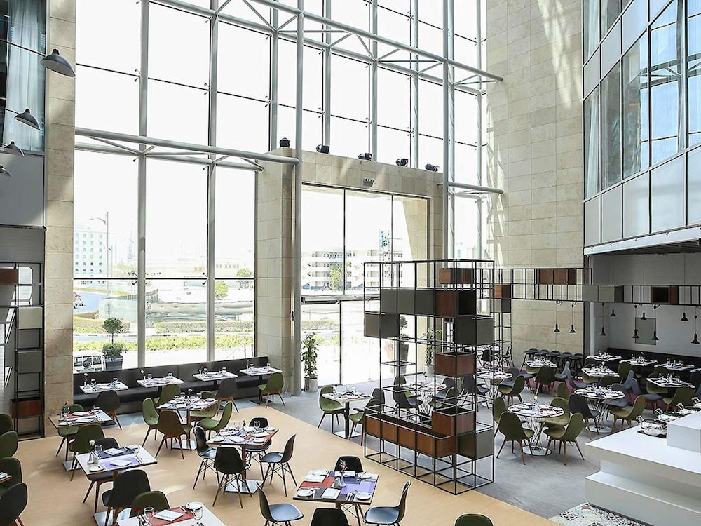 Ibis Styles Dubai Jumeira 48/57