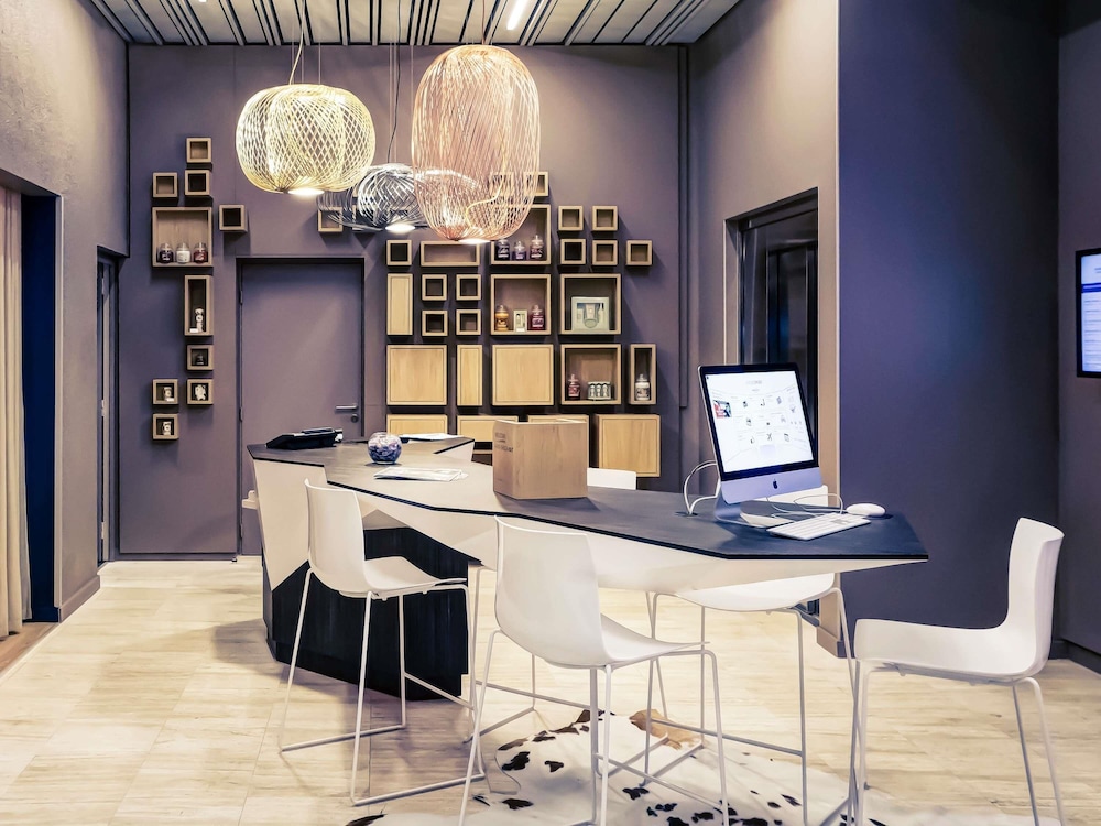 MERCURE LYON CHARBONNIERES 38/50