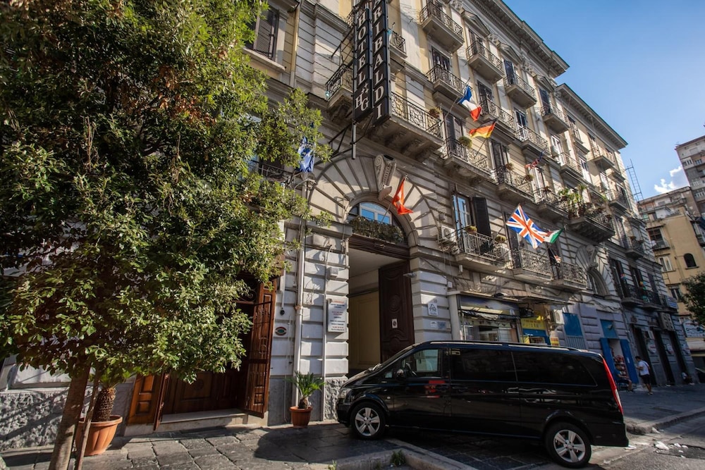 Garibaldi Suite 59/71
