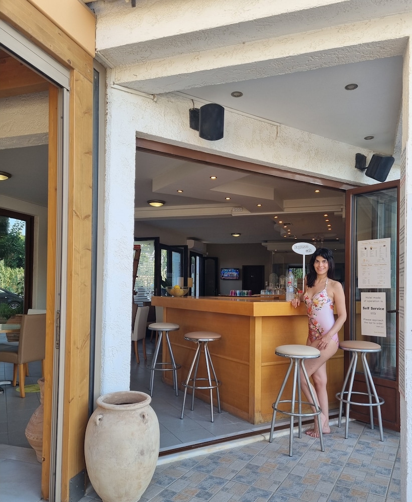 Arhodiko Hotel 12/72