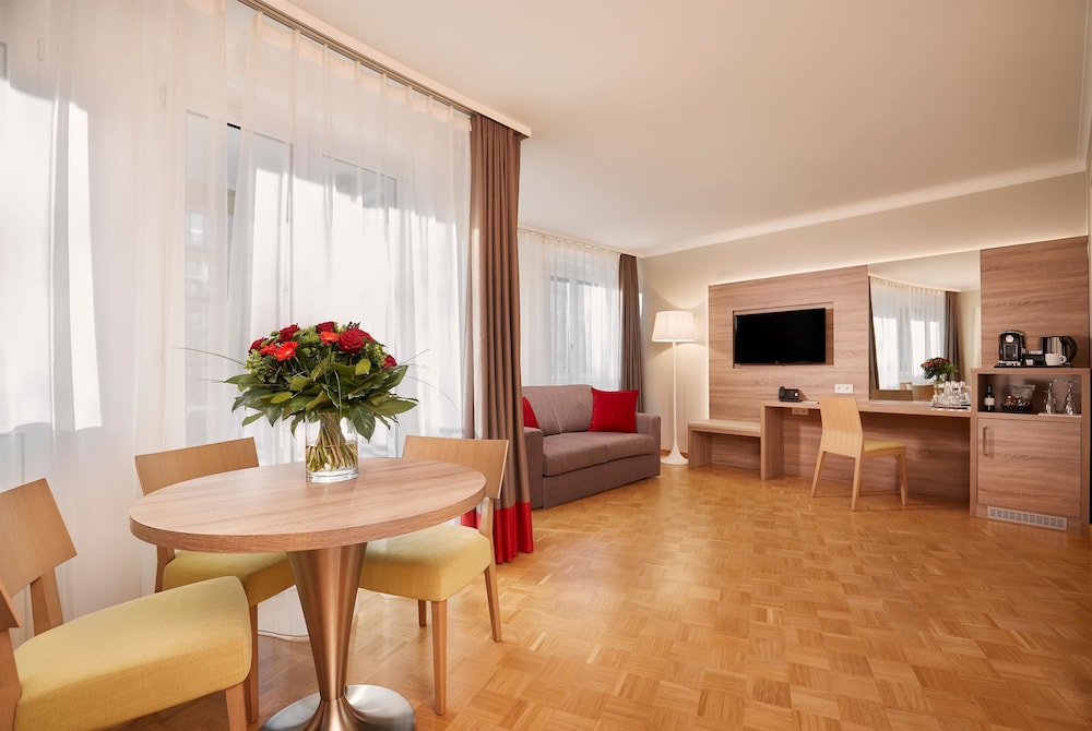 Hyperion Hotel Berlin 43/61