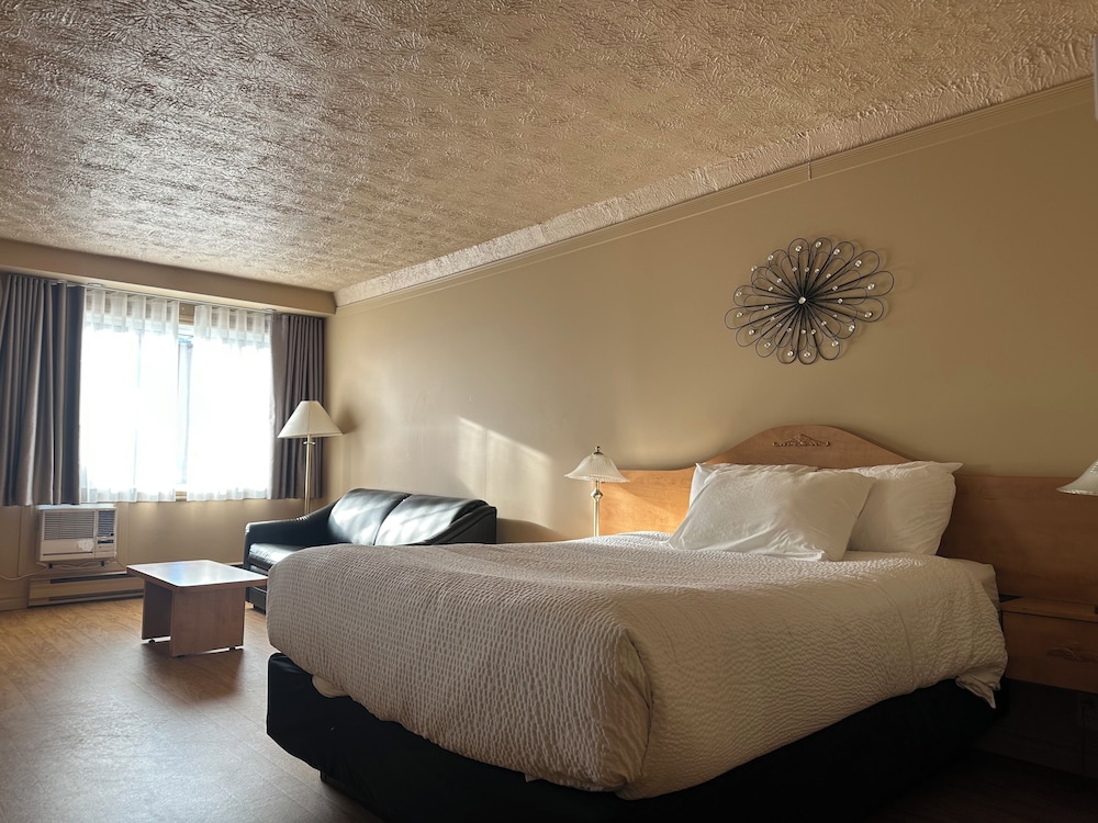 Travelodge by Wyndham Drummondville 11/50