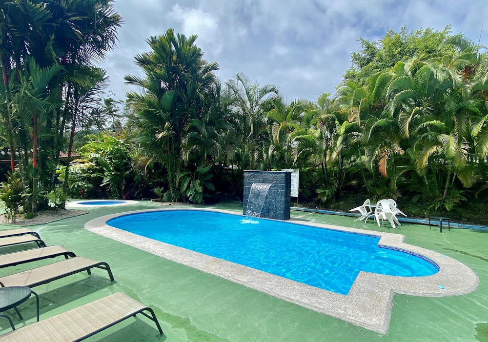 Green Lagoon Wellbeing Resort 63/71