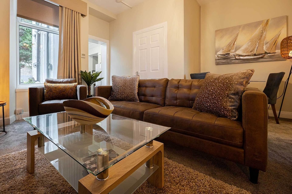 Carmel Apartments 22/50