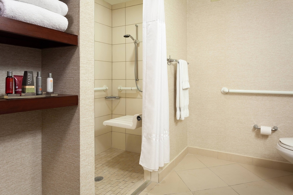 Marriott Tampa Airport 9/42