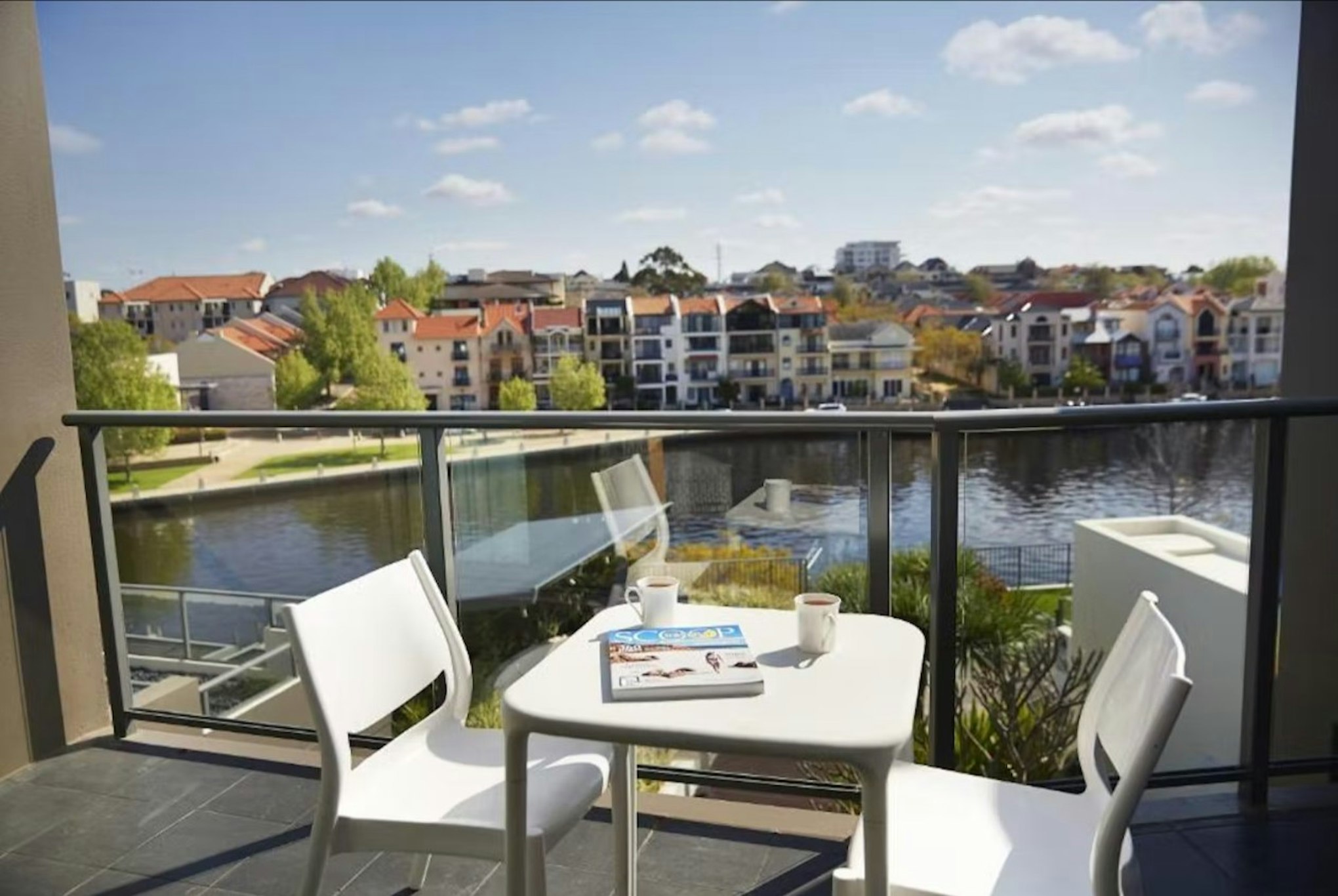 East Perth Suites Hotel 10/14