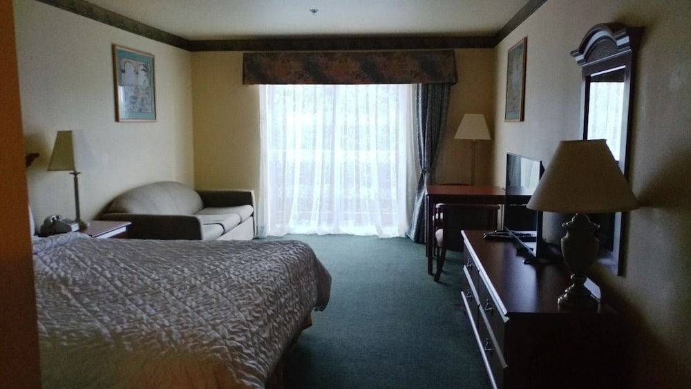 Palace Inn Suites Lincoln City 11/38
