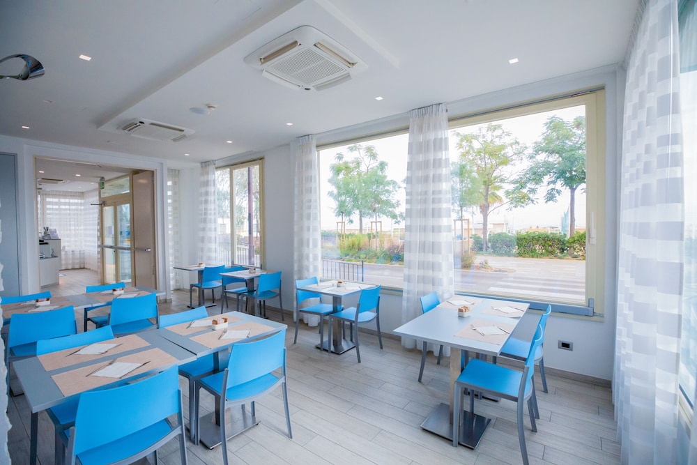 Hotel Gabbiano 24/34