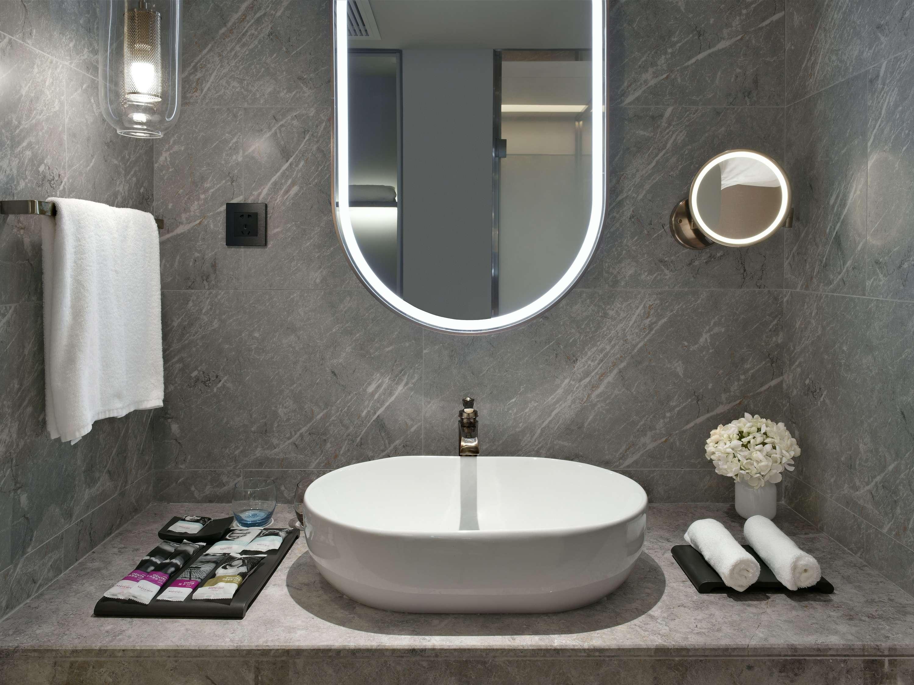 Mercure Chengdu Jiuyanqiao 30/31