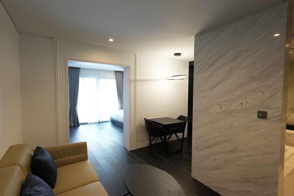 Hotel Amare 51/69