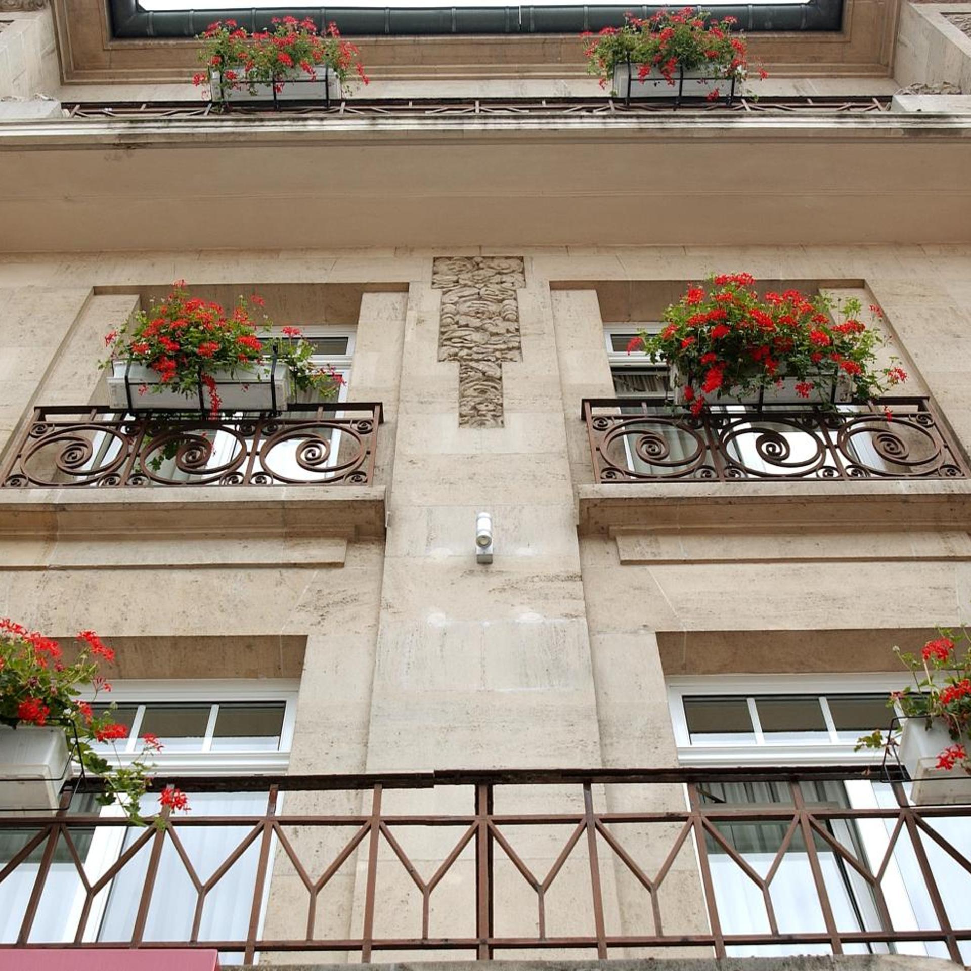 Hotel Perrin 10/47