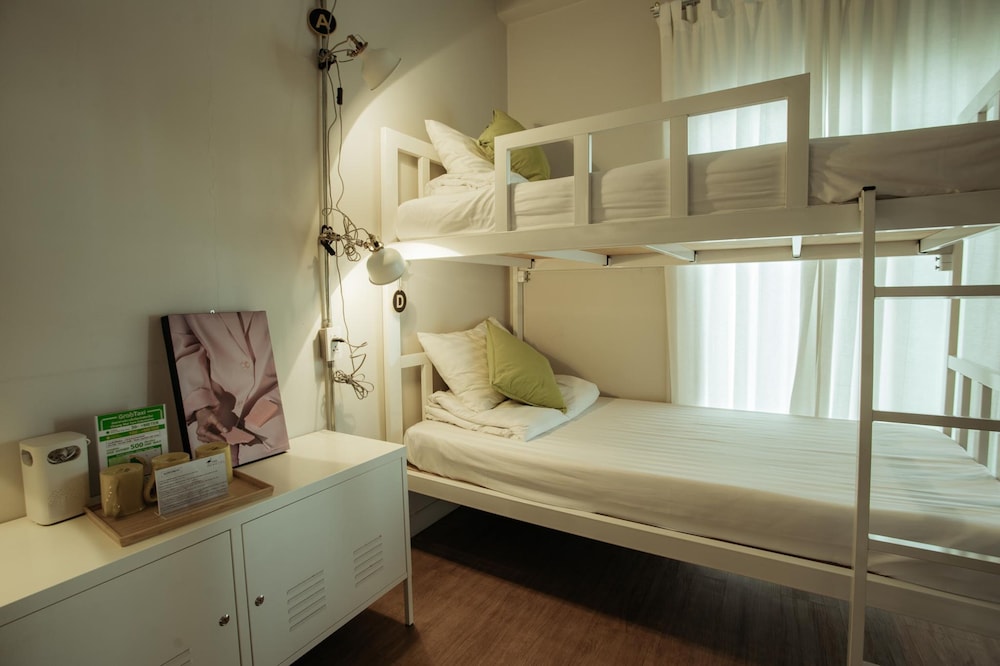 J Poshtel Chiangmai 10/48