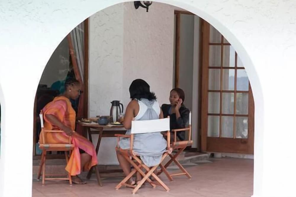 Bizafrika Guest Lodge &amp; Conference Center 3/50