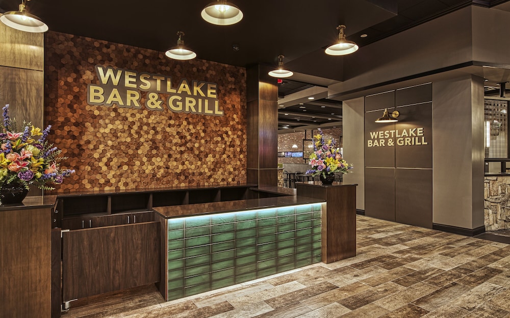 Lakeside Hotel Casino, a Travelodge by Wyndham 11/52