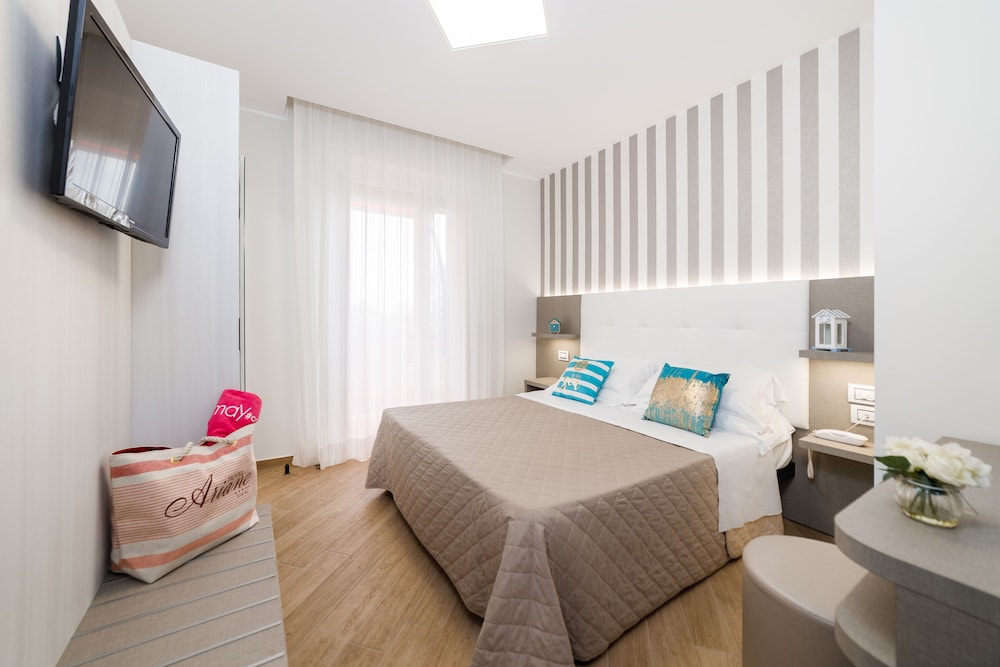 Hotel Ariane 35/61
