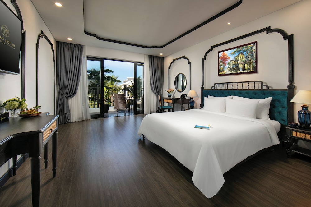 Bliss Hoi An Beach Resort and Wellness 11/49