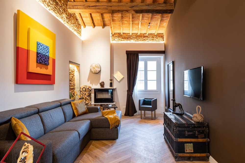 Kairos by Florence Art Apartments 57/74