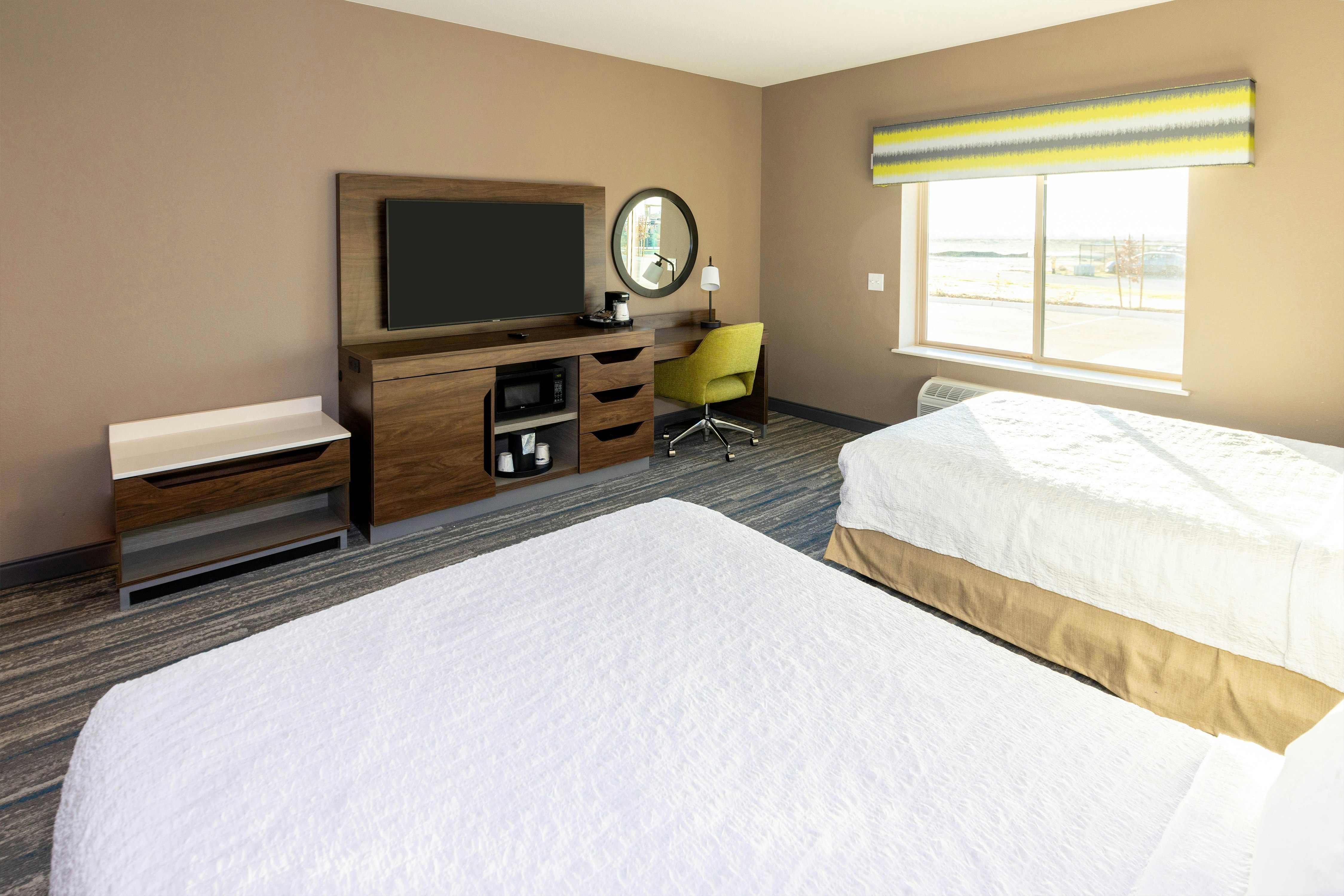 Hampton Inn Selma Ca 14/58