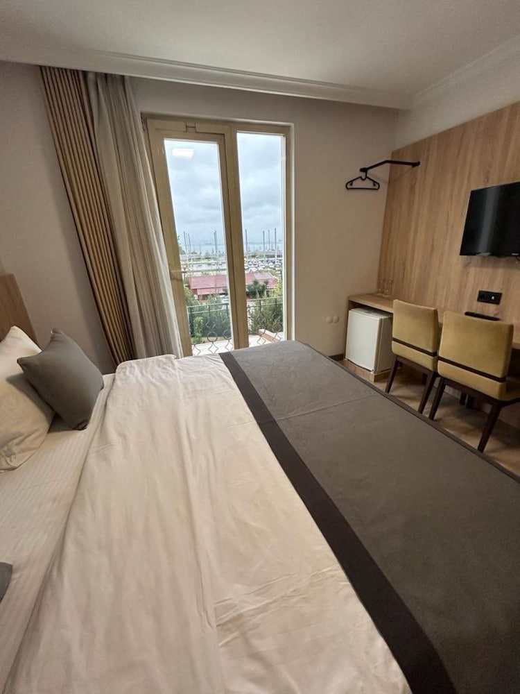 Pendik Marine Hotel 8/23