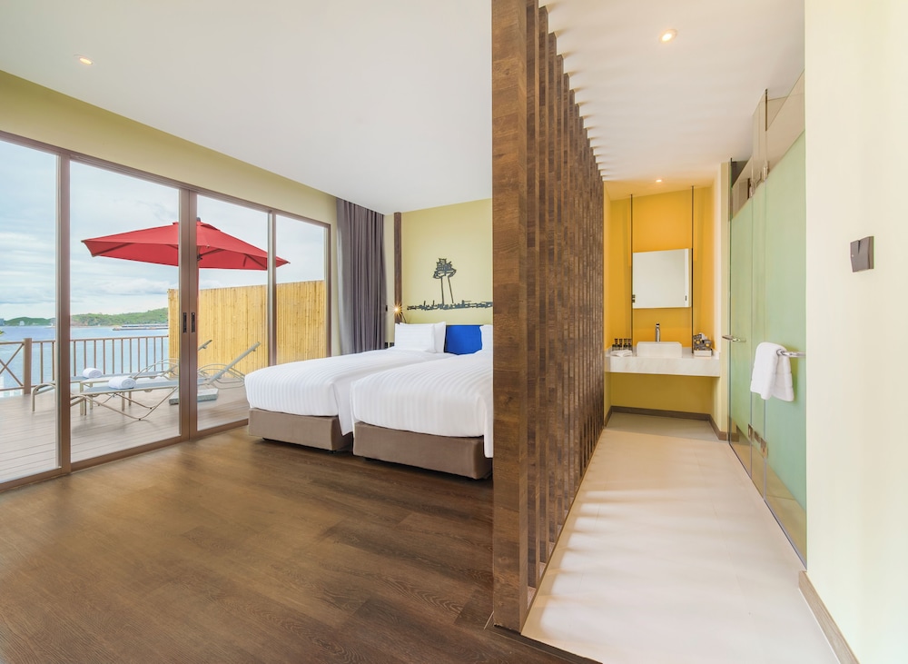 NOVOTEL KOH SI CHANG 23/41